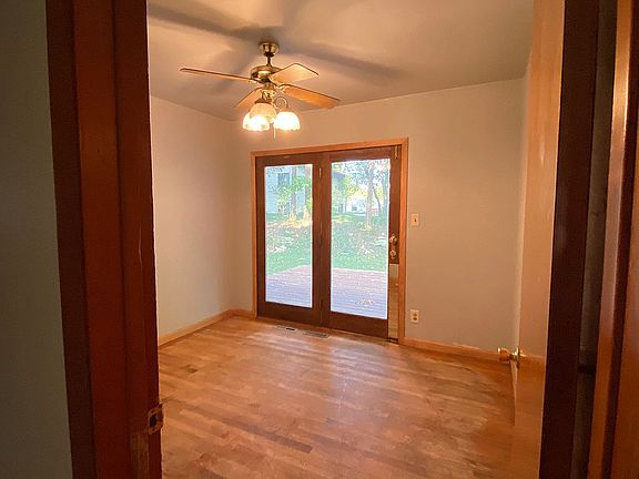 4th image of 216 Highland Ave