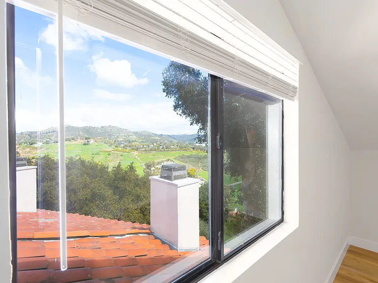 224 Via Las Brisas — Photo 16