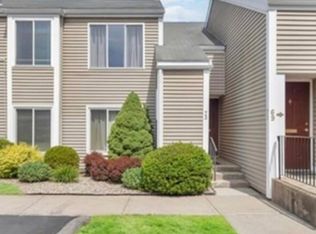 182 Nassau Dr, Springfield, MA 01129