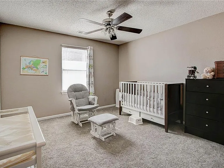 10306 Hatherley Way — Photo 17