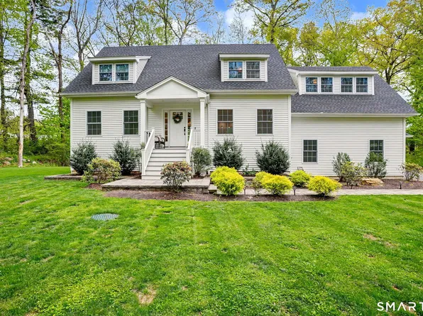 153 North Street, Trumbull, CT 06611