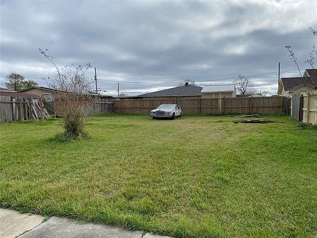 1st image of 2805 Ashley Dr