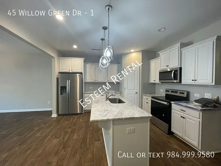 45 Willow Green Dr #1 — Photo 3