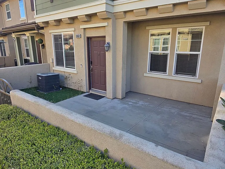 3060 N Juneberry St — Photo 72