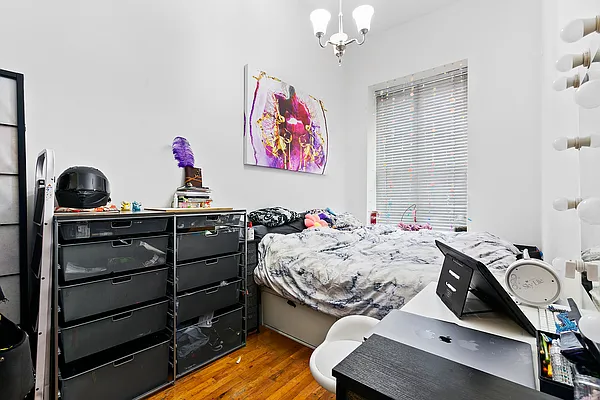 Rented by Corcoran | media 2