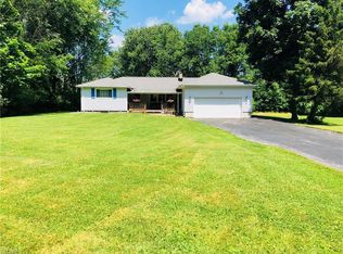 24352 Alexander Rd, Bedford, OH 44146