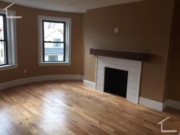 32 Linden St, Brookline, MA