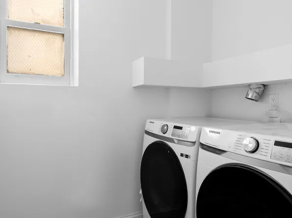 33 West 9th Street image 20 of 24