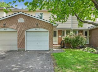 1107 Des Forets Ave, Ottawa, ON K1C5K7