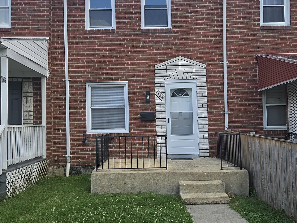 2124 Coralthorn Rd