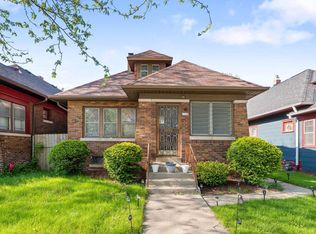 1128 W Capitol DRIVE, Milwaukee, WI 53206