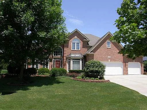 2508 Saddlebrook Dr photo 1