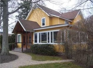 155 Main St, South Kingstown, RI 02879