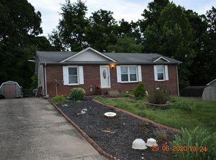 1506 Sunshine Dr, Clarksville, TN