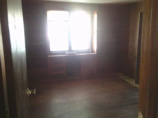 907 S Water St — Photo 7
