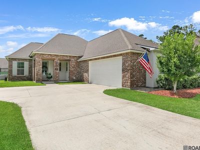 16142 Redstone Dr, Pride, LA, 70770