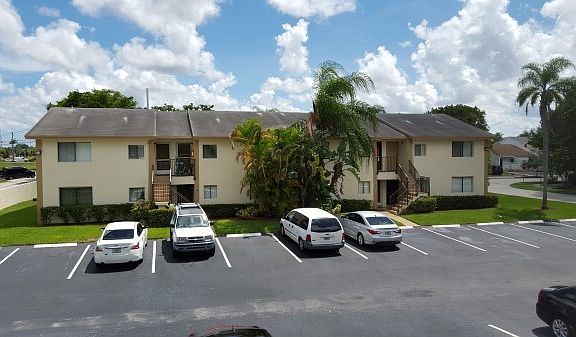 3rd image of 142 NW 60th Avenue B #2-6-276