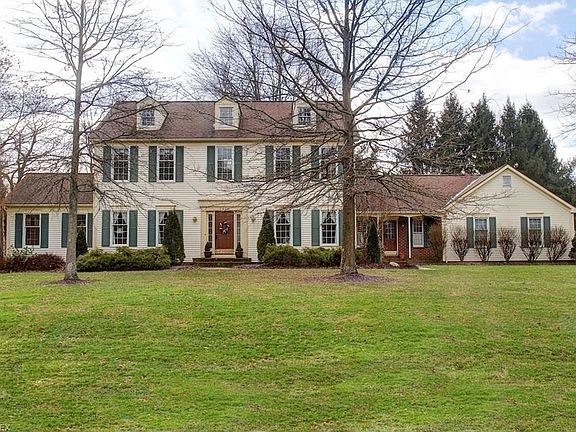3rd image of 7640 Herrick Park Dr