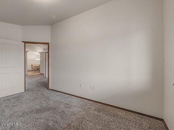 4th image of 13561 N Grand Canyon St