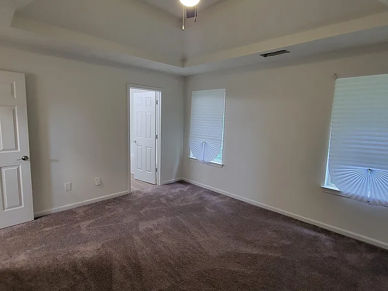 3206 Diamond Blf — Photo 5