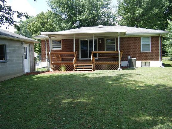 2nd image of 7705 Poinsettia Dr