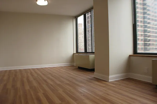 Rented by Corcoran | media 2