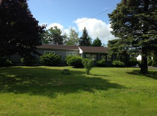 122 Front St, Hazle Township, PA 18202