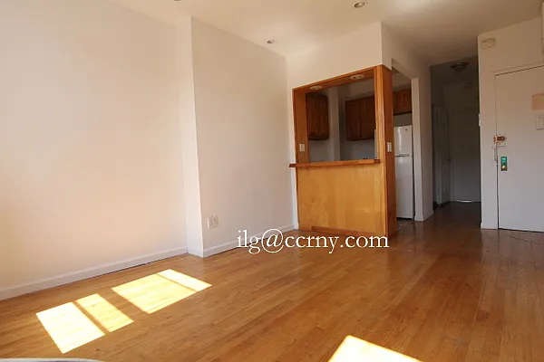 Rented by City Connections Realty | media 18