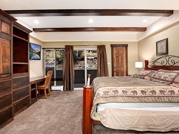 4th image of 705 Snowberry Lane UNIT 12