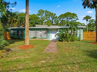 365 Blue Heron Rd, Melbourne Village, FL 32904