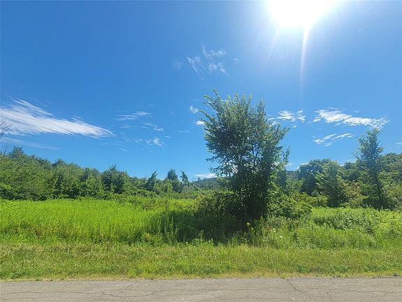 2nd image of 112 Carlin Rd