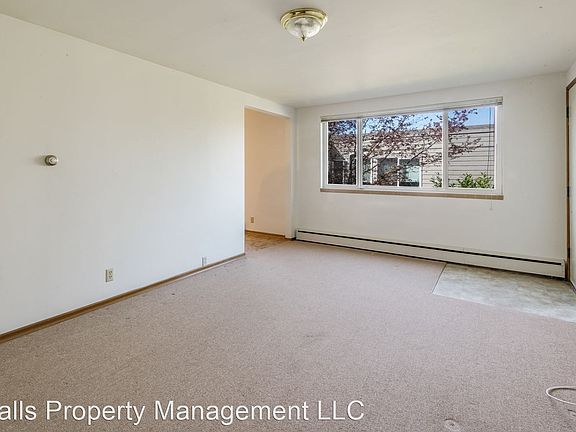 4th image of 2601 14th Ave W #2607