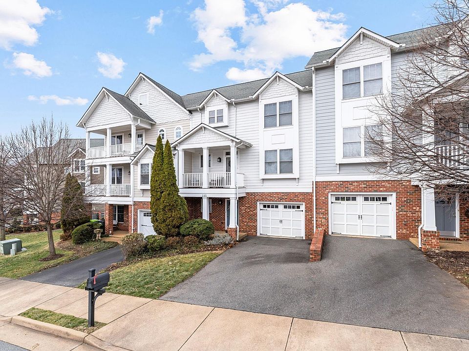 1st image of 195 Brookwood Dr