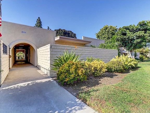 Entry and fenced patio