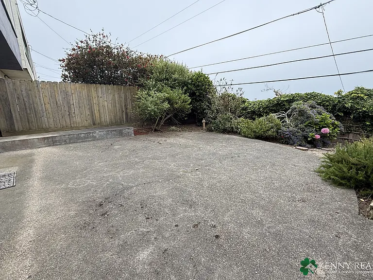 72 Crestview Ave #B — Photo 11