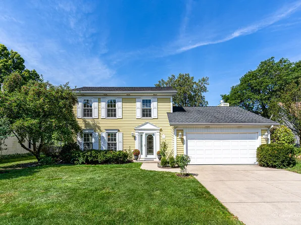 1114 Larraway Dr, Buffalo Grove, IL 60089