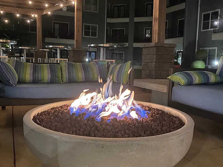 The District Lofts — Photo 9