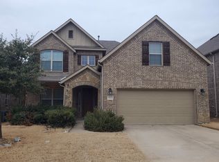 512 Sundrop Dr, Little Elm, TX 75068