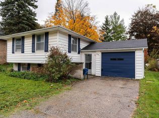 698 Gustavus St, Saugeen Shores, ON N0H2C4
