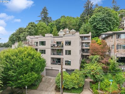1320 SW Hall St APT 304, Portland, OR, 97201