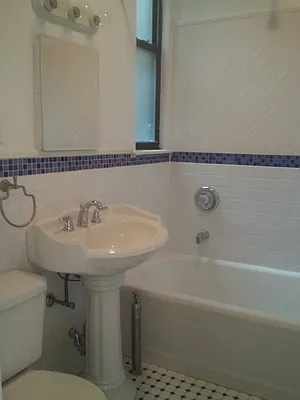 Rented by High Line NYC Realty Group | media 12