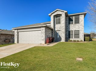 5600 Ainsdale Dr, Fort Worth, TX 76135
