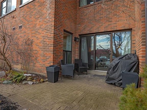 2nd image of 36 Hayhurst Rd #136