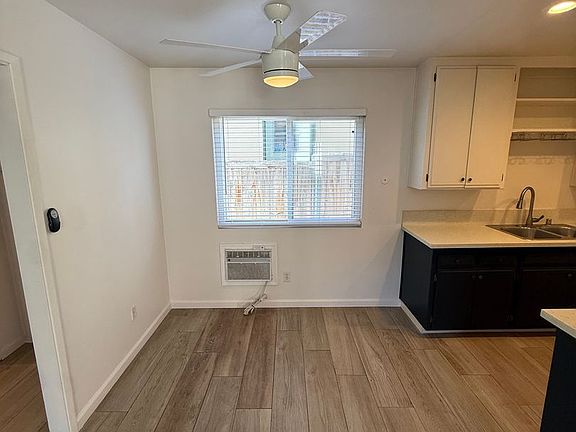 3rd image of 3935 Mississippi St Unit C