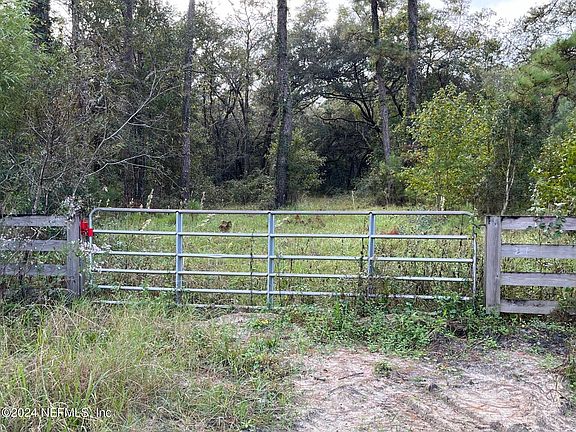 3rd image of 4085 INGLEWOOD Drive