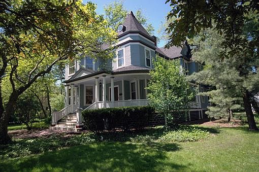 1st image of 128 N Garfield Ave