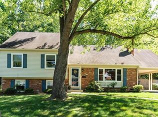 1911 Cool Spring Dr, Alexandria, VA 22308