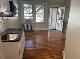 22B Chiswick Rd