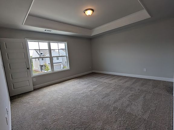 4th image of 3010 Westgate Park Dr