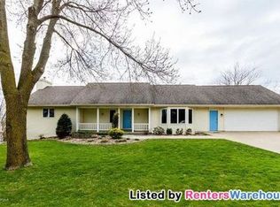 7 Island Heights Ct NE, Pine Island, MN 55963